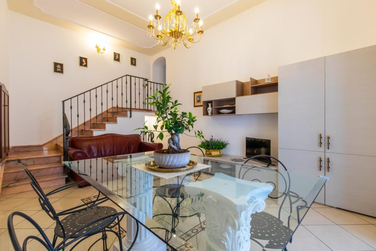 b&b medina central Napoli Exterior foto